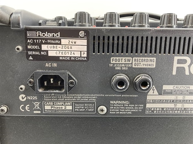 ROLAND CUBE-20GX GUITAR AMP