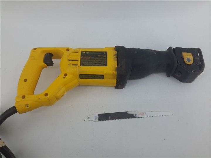 Dewalt bag for online reciprocating saw