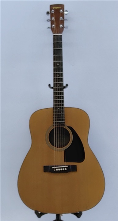 Yamaha eterna 2024 guitar price