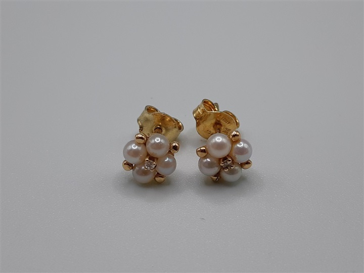 Hock Shop Marketplace  PEARL DROP HOOK EARRINGS